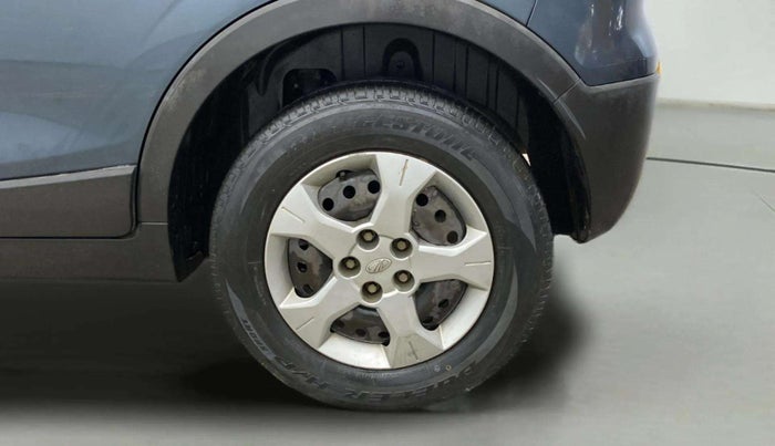 2020 Mahindra XUV300 W6 1.2 PETROL, Petrol, Manual, 61,185 km, Left Rear Wheel