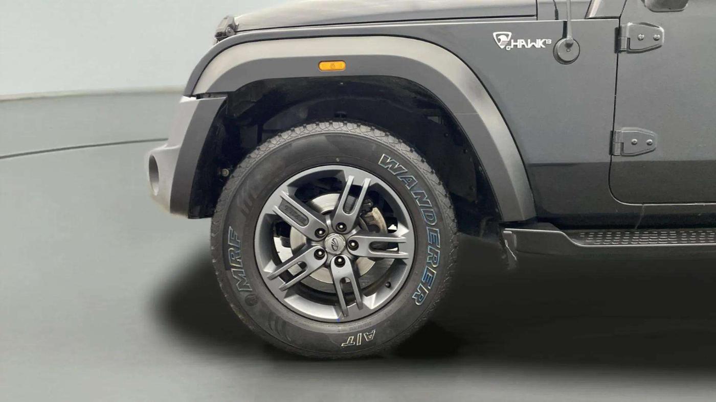 2022 Mahindra Thar LX D 4WD AT CONVERTIBLE, Diesel, Automatic, 31,234 km, Left Front Wheel