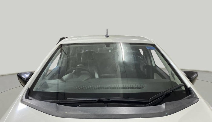 2021 Tata ALTROZ XE PETROL, Petrol, Manual, 40,456 km, Front Windshield