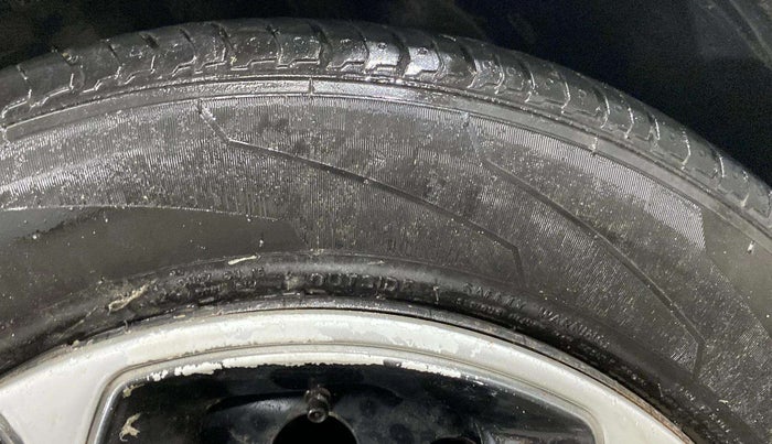2021 Tata ALTROZ XE PETROL, Petrol, Manual, 40,456 km, Right Rear Tyre Tread