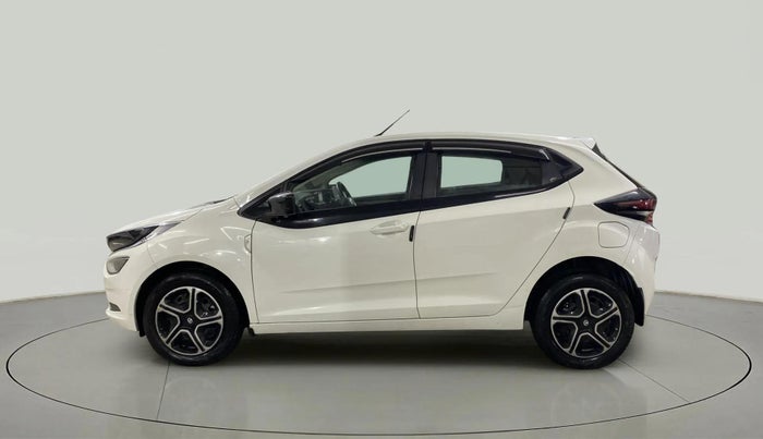 2021 Tata ALTROZ XE PETROL, Petrol, Manual, 40,456 km, Left Side
