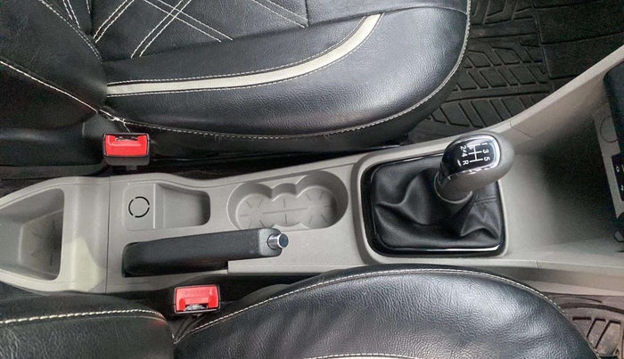 2018 Tata Tiago XZ PETROL, Petrol, Manual, 27,803 km, Gear Lever