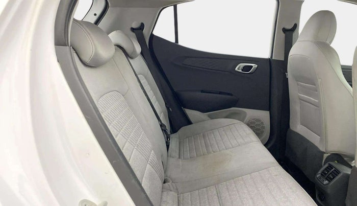 2023 Hyundai GRAND I10 NIOS SPORTZ 1.2 KAPPA VTVT CNG, CNG, Manual, 33,468 km, Right Side Rear Door Cabin