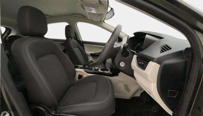 2021 Tata NEXON XZ PETROL, Petrol, Manual, 81,483 km, Right Side Front Door Cabin