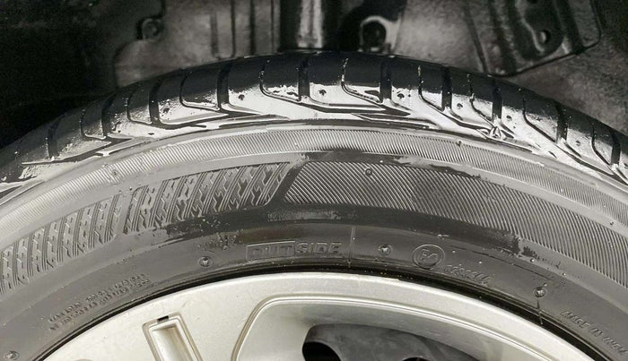 2021 Tata NEXON XZ PETROL, Petrol, Manual, 81,483 km, Right Rear Tyre Tread