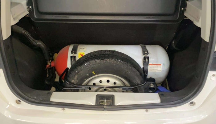 2019 Maruti New Wagon-R LXI CNG 1.0, CNG, Manual, 60,953 km, Boot Inside