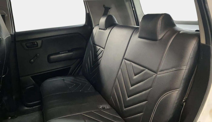 2019 Maruti New Wagon-R LXI CNG 1.0, CNG, Manual, 60,953 km, Right Side Rear Door Cabin
