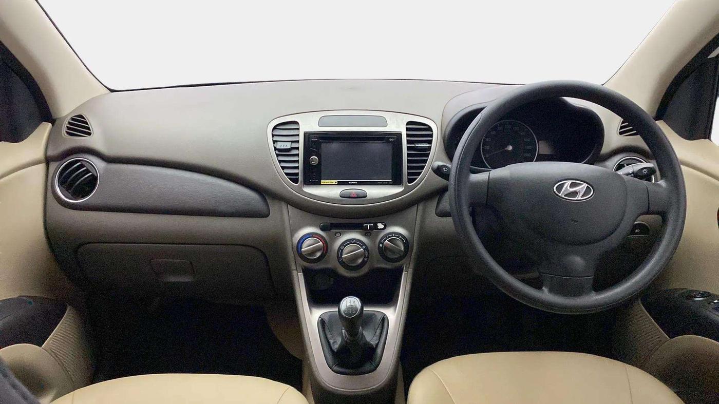 2013 Hyundai i10 MAGNA 1.2, Petrol, Manual, 57,375 km, Dashboard