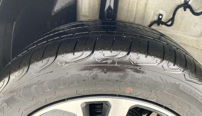 2024 Tata ALTROZ XZA, Petrol, Automatic, 11,633 km, Right Rear Tyre Tread