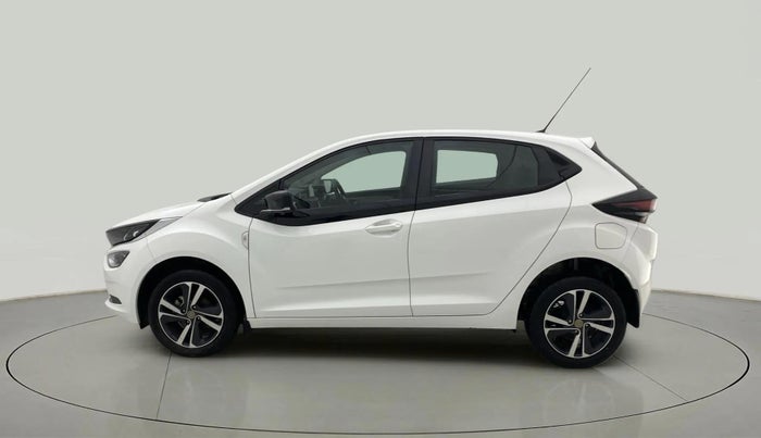 2024 Tata ALTROZ XZA, Petrol, Automatic, 11,633 km, Left Side