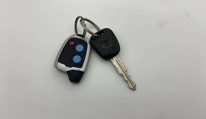 2021 Maruti Alto LXI OPT CNG, CNG, Manual, 79,714 km, Key Close Up