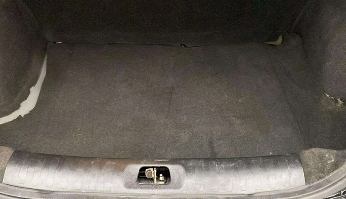 2014 Maruti Swift Dzire VXI, Petrol, Manual, 20,685 km, Boot Open Zoomed View