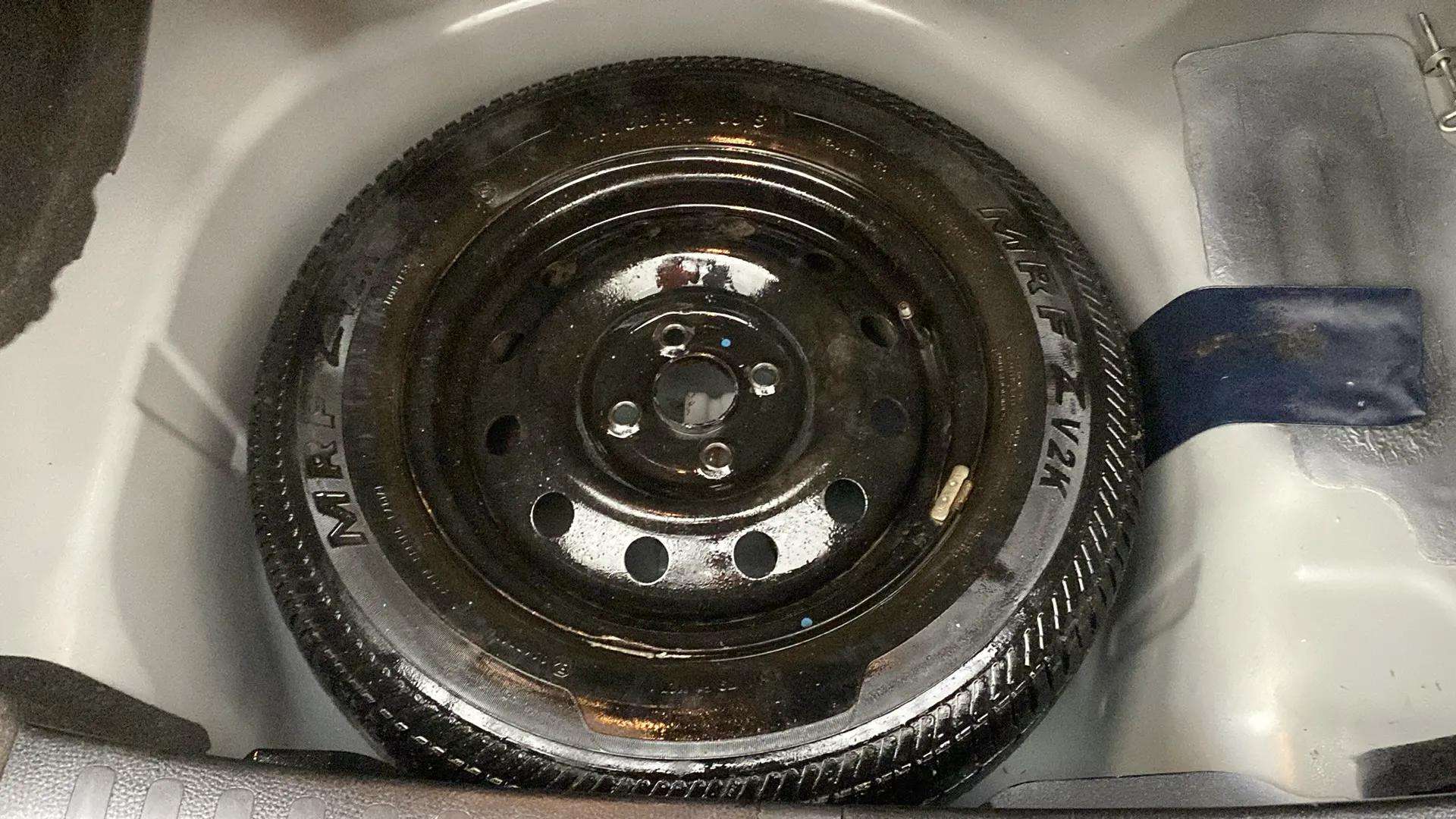 Spare-Tyre-22