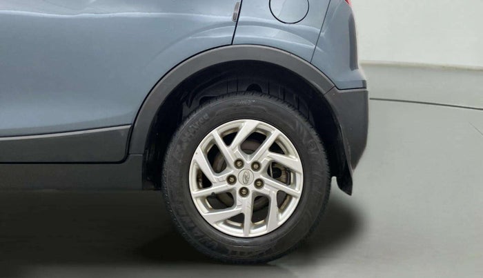 2022 Mahindra XUV300 W8 1.5 DIESEL, Diesel, Manual, 30,214 km, Left Rear Wheel