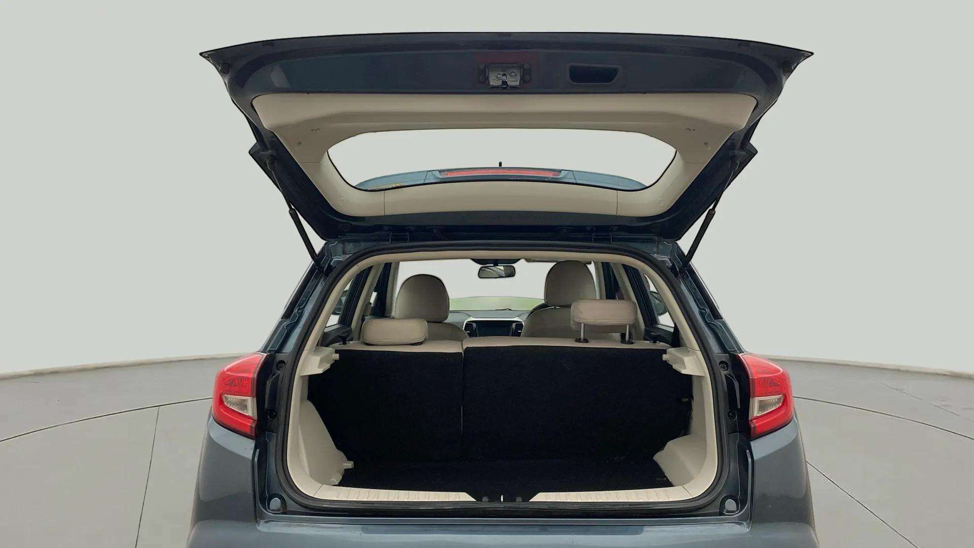 Boot-Open-Top-Half-View-43