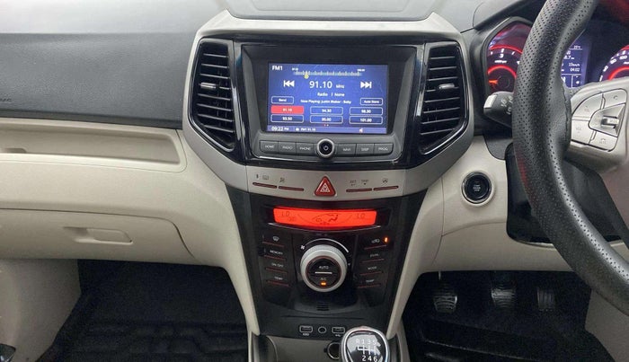 2022 Mahindra XUV300 W8 1.5 DIESEL, Diesel, Manual, 30,214 km, Air Conditioner