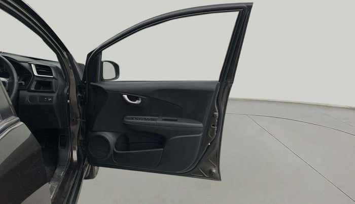 2019 Honda BR-V 1.5L I-VTEC S, Petrol, Manual, 36,260 km, RHS Front Door