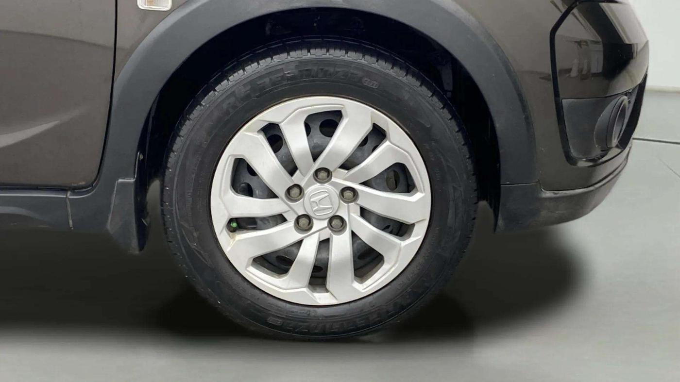 2019 Honda BR-V 1.5L I-VTEC S, Petrol, Manual, 52,026 km, Right Front Wheel