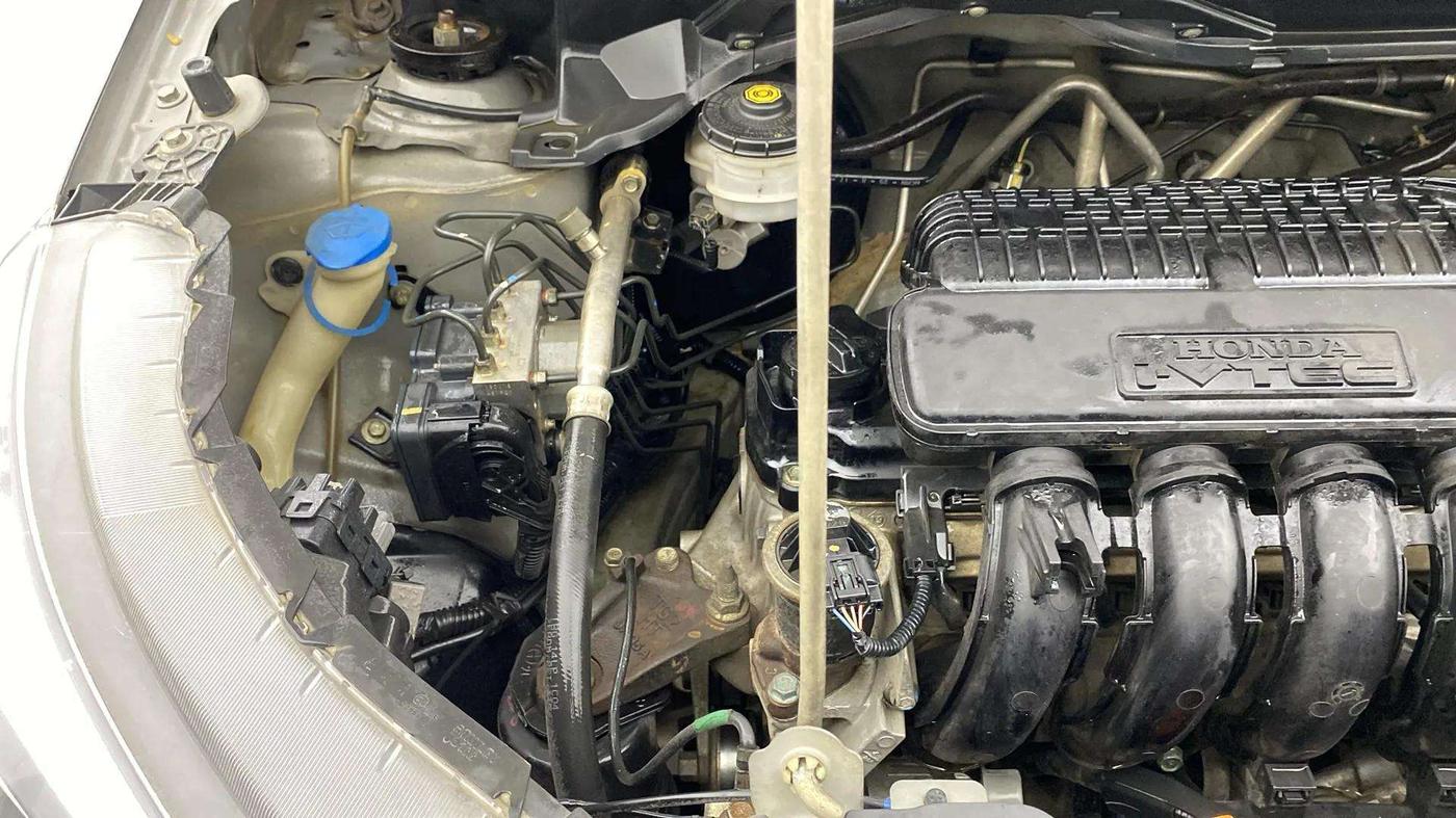 2019 Honda BR-V 1.5L I-VTEC S, Petrol, Manual, 52,026 km, Engine View - Left