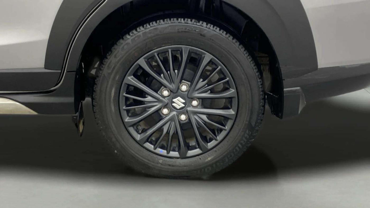 2020 Maruti XL6 ALPHA AT, Petrol, Automatic, 11,067 km, Left Rear Wheel