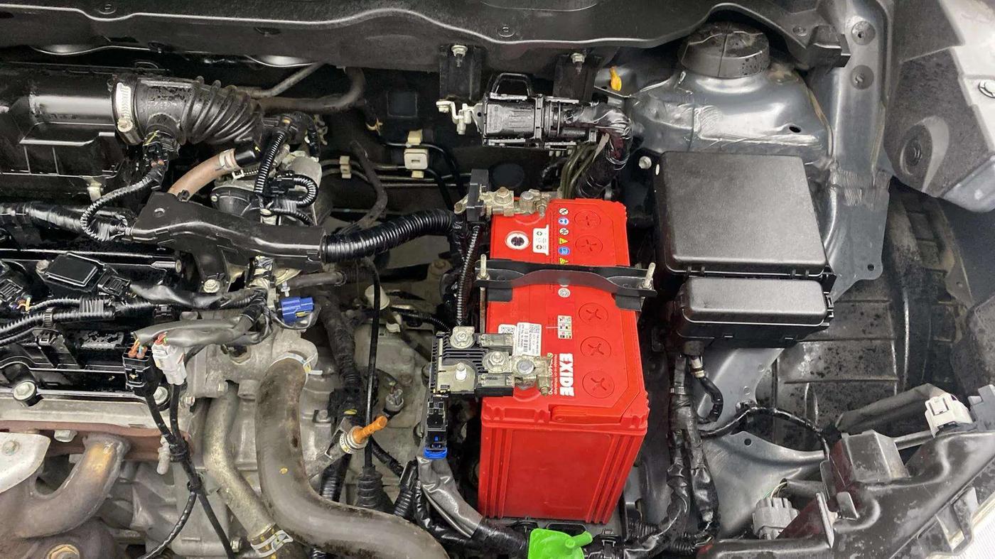 2020 Maruti XL6 ALPHA AT, Petrol, Automatic, 11,067 km, Engine View - Left