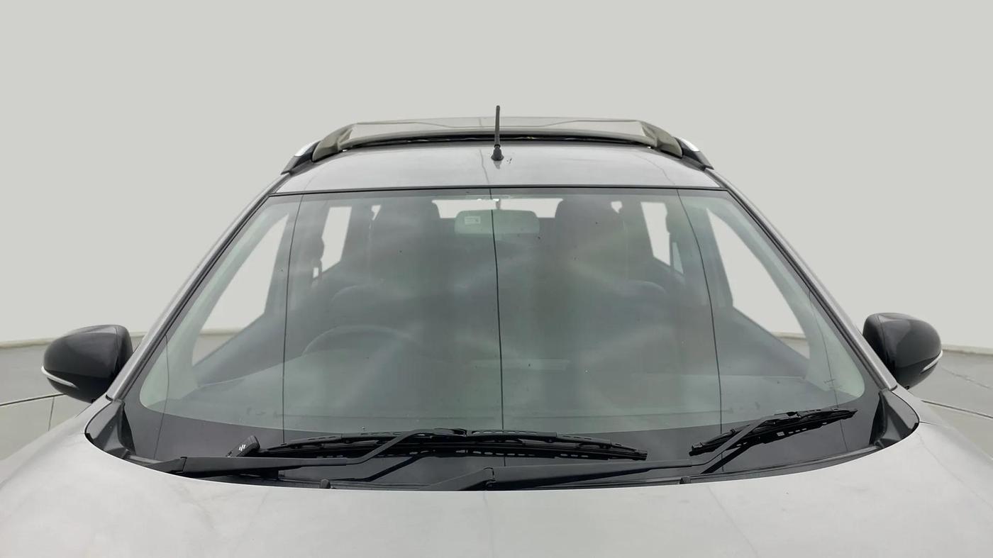 2020 Maruti XL6 ALPHA AT, Petrol, Automatic, 11,067 km, Front Windshield
