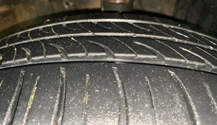 2022 Maruti Celerio ZXI PLUS AGS, Petrol, Automatic, 37,982 km, Right Front Tyre Tread