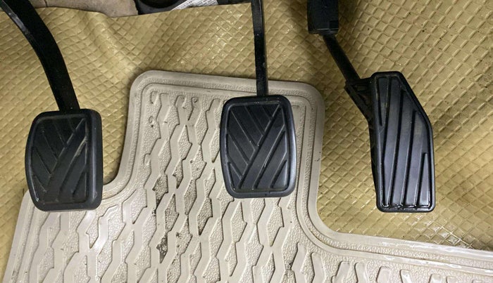 2019 Maruti Dzire LXI, Petrol, Manual, 66,570 km, Pedals