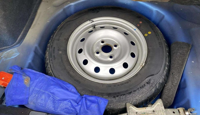 2019 Maruti Dzire LXI, Petrol, Manual, 66,570 km, Spare Tyre