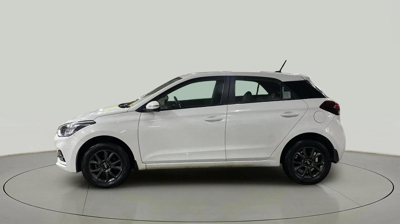 2020 Hyundai Elite i20 SPORTZ PLUS 1.2, Petrol, Manual, 33,312 km, Left Side