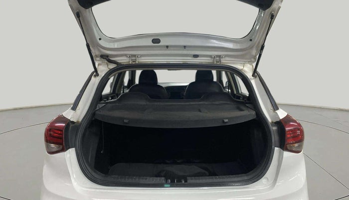 2020 Hyundai Elite i20 SPORTZ PLUS 1.2, Petrol, Manual, 33,312 km, Boot Inside