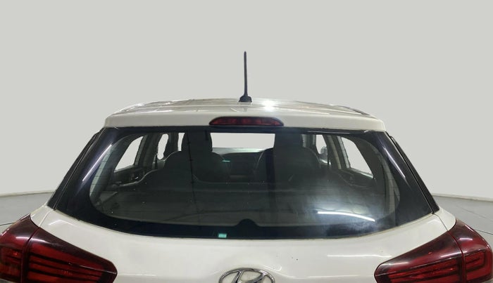 2020 Hyundai Elite i20 SPORTZ PLUS 1.2, Petrol, Manual, 33,312 km, Rear Windshield