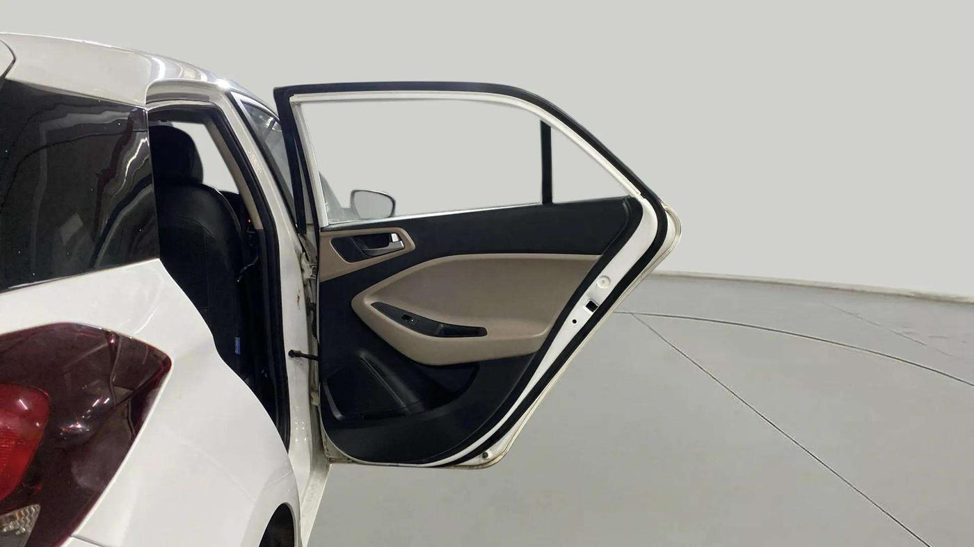 2020 Hyundai Elite i20 SPORTZ PLUS 1.2, Petrol, Manual, 33,312 km, RHS Rear Door