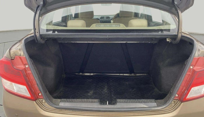 2018 Maruti Dzire VXI AMT, Petrol, Automatic, 43,524 km, Boot Inside