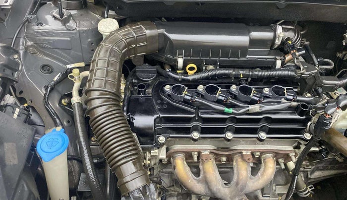 2018 Maruti Dzire VXI AMT, Petrol, Automatic, 43,524 km, Engine View - Right