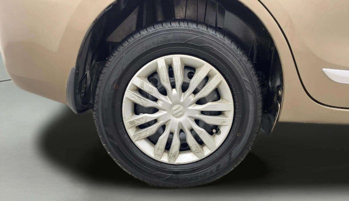 2018 Maruti Dzire VXI AMT, Petrol, Automatic, 43,524 km, Right Rear Wheel