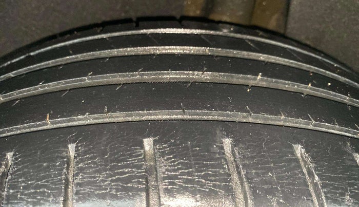 2018 Maruti Baleno ALPHA PETROL 1.2, Petrol, Manual, 54,547 km, Left Rear Tyre Tread