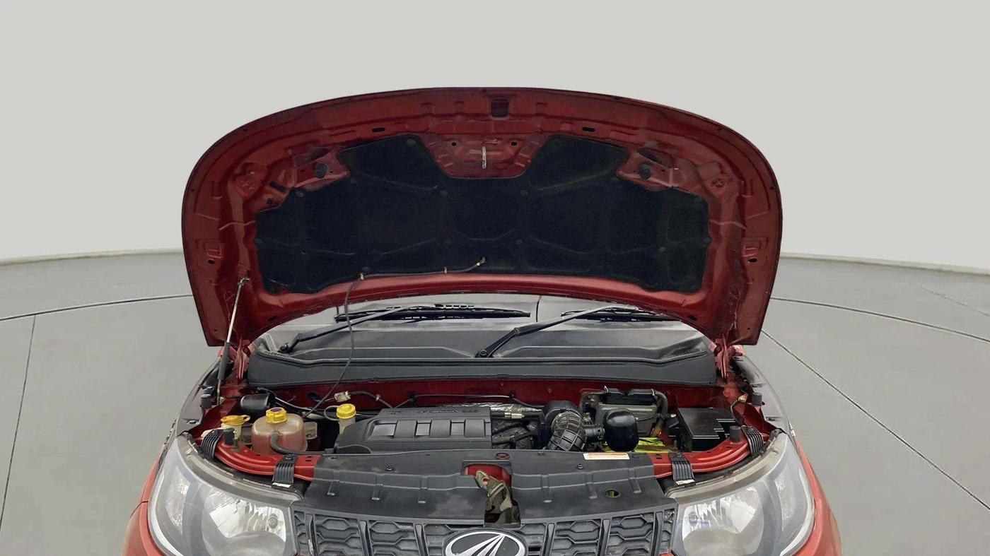 2018 Mahindra KUV 100 NXT K2+ P 6 STR, Petrol, Manual, 49,862 km, Open Bonet