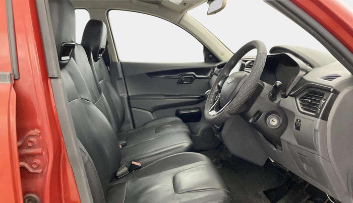 2018 Mahindra KUV 100 NXT K2+ P 6 STR, Petrol, Manual, 49,862 km, Right Side Front Door Cabin