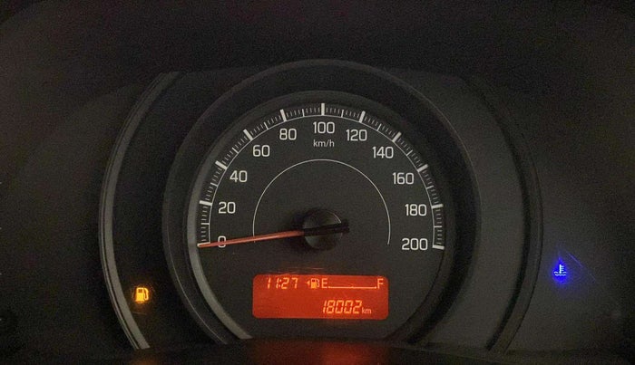 2024 Maruti Swift LXi, Petrol, Manual, 17,945 km, Odometer Image