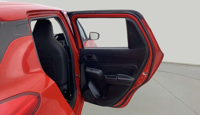 2024 Maruti Swift LXi, Petrol, Manual, 17,945 km, RHS Rear Door