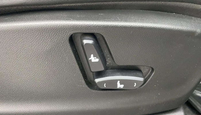 2019 MG HECTOR SHARP 1.5 DCT PETROL, Petrol, Automatic, 81,326 km, Driver Side Adjustment Panel