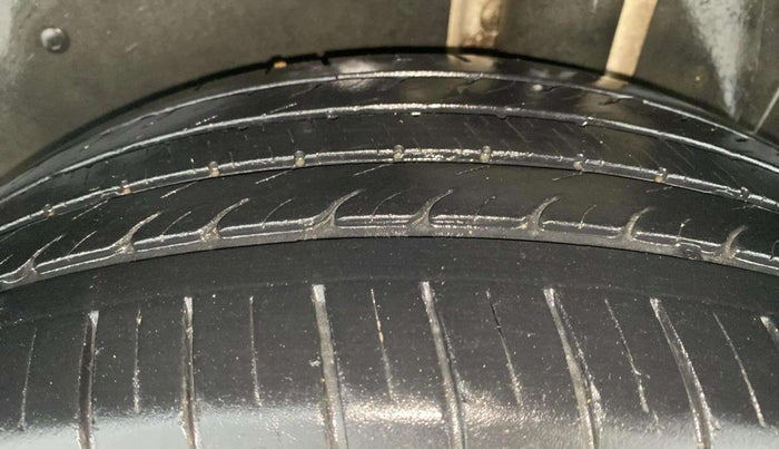 2019 MG HECTOR SHARP 1.5 DCT PETROL, Petrol, Automatic, 81,326 km, Left Rear Tyre Tread