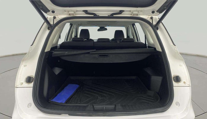 2019 MG HECTOR SHARP 1.5 DCT PETROL, Petrol, Automatic, 81,326 km, Boot Inside