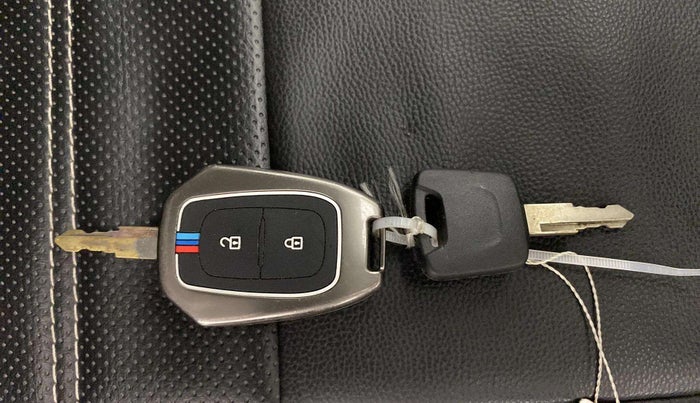 2021 Datsun Redi Go T, Petrol, Manual, 26,590 km, Key Close Up