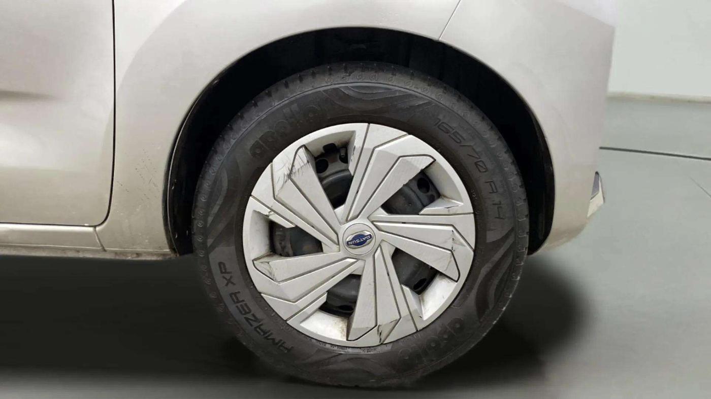 2021 Datsun Redi Go T, Petrol, Manual, 26,590 km, Right Front Wheel