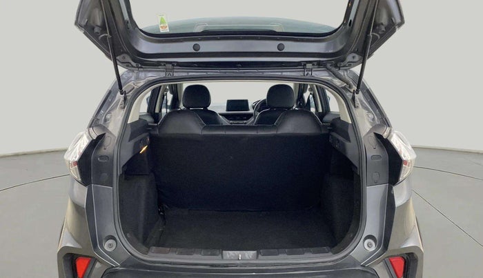 2022 Tata NEXON XM SUNROOF PETROL, Petrol, Manual, 20,307 km, Boot Inside