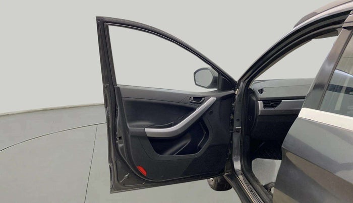 2022 Tata NEXON XM SUNROOF PETROL, Petrol, Manual, 20,307 km, LHS Front Door