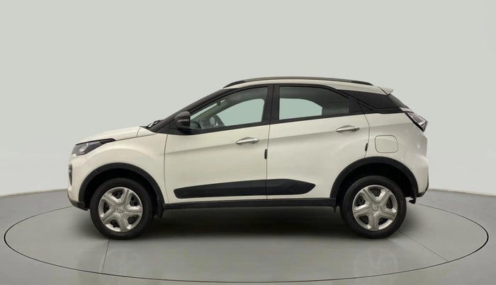 2023 Tata NEXON XM PLUS SUNROOF PETROL, Petrol, Manual, 20,724 km, Left Side