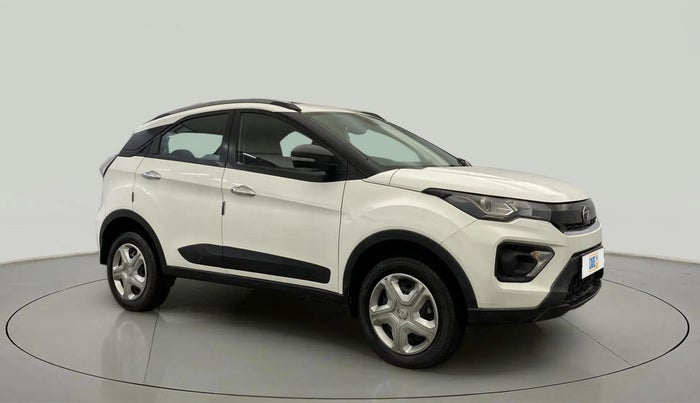 2023 Tata NEXON XM PLUS SUNROOF PETROL, Petrol, Manual, 20,724 km, Right Front Diagonal